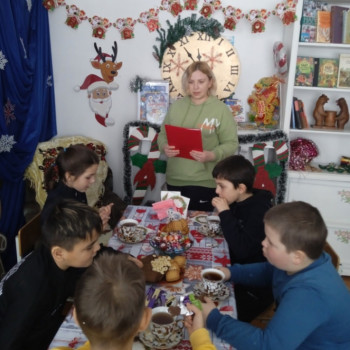 Рождественские детские посиделки “Светлый праздник Рождества”